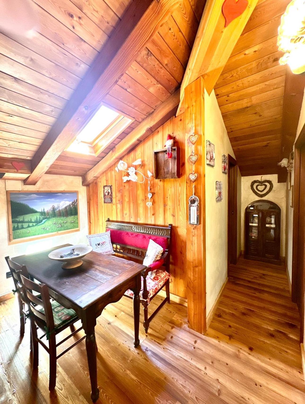 La Maison De Julie Pré-Saint-Didier Εξωτερικό φωτογραφία